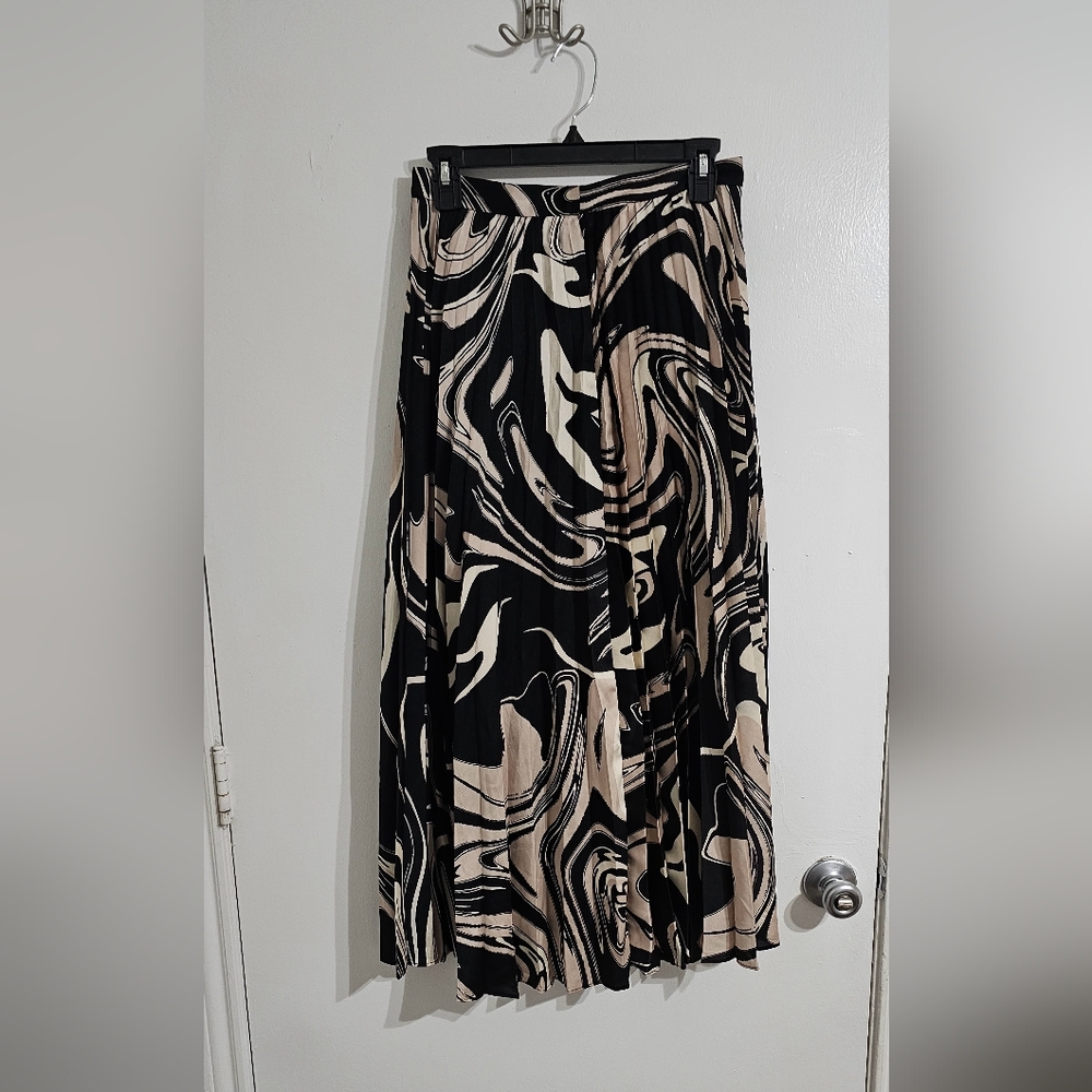 MNG Mango Printed Pleated Skirt Small Black Brown Midi High Waist Mature Modest